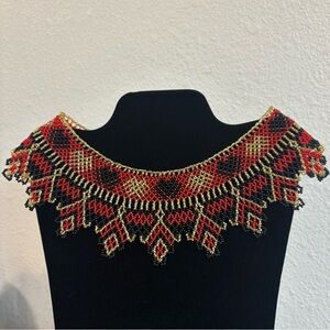 💕New Listing 💕 Artisan Vibrant Beaded Necklace